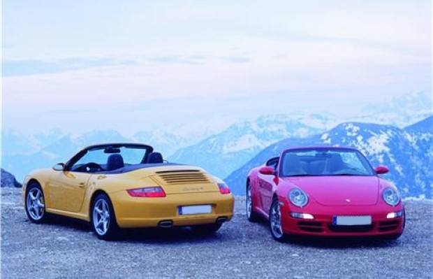Visitors can drive sports cars in Arctic conditions Visitors can drive sports cars in Arctic conditions