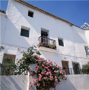 Villas in Spain for getaways to suit all tastes