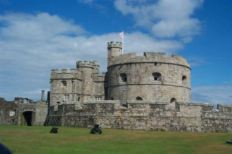 Pendennis Castle - Roseland Peninsula