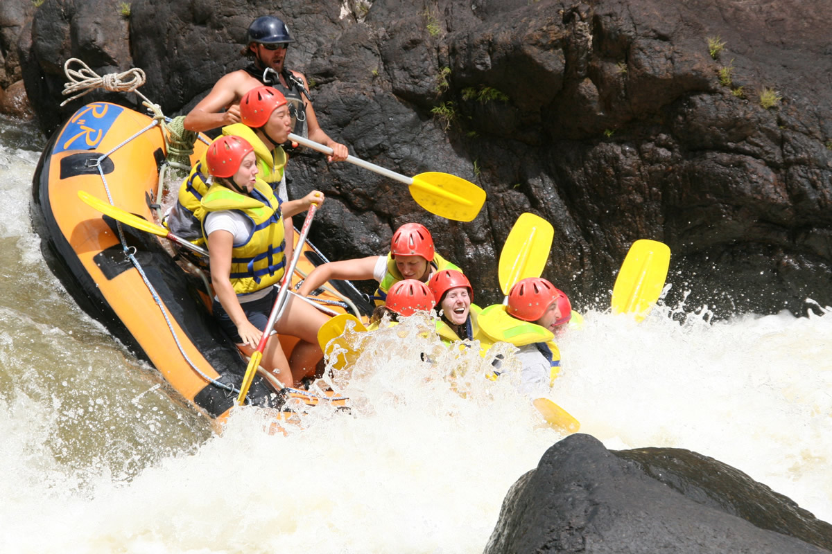 Small group adventure tour - rafting activities