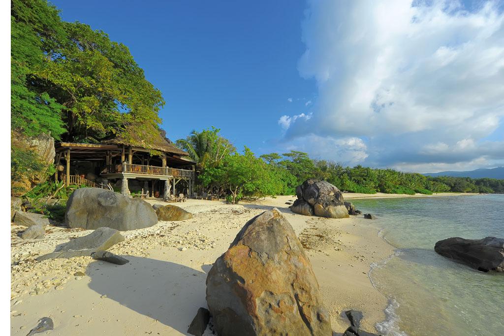 Seychelles wedding