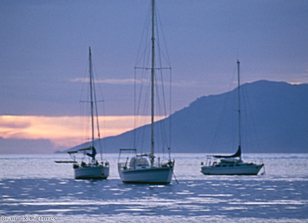 Embark on a sailing break in French Polynesia