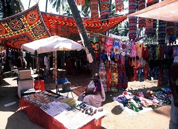 Uncover some bargains in Goa's Anjuna Flea Market 