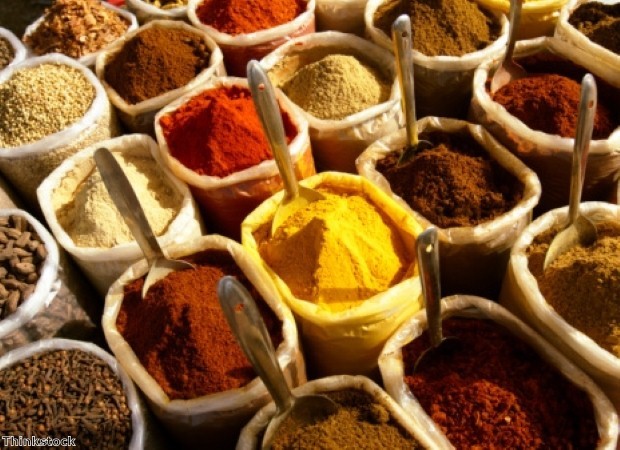 Visit Deira Spice Souk with Dubai flights