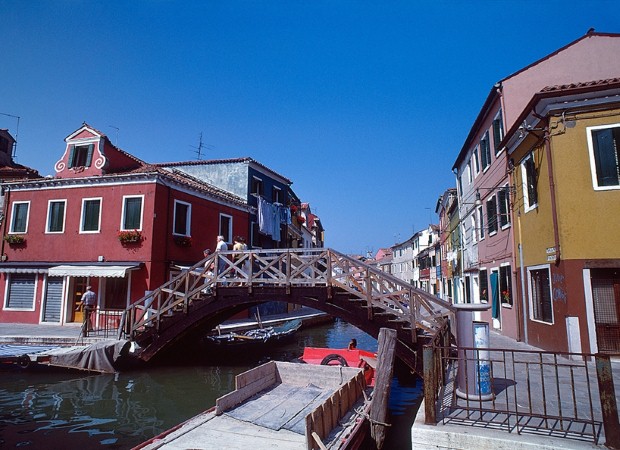 Visit the Venetian islands on a boating trip to Italy 