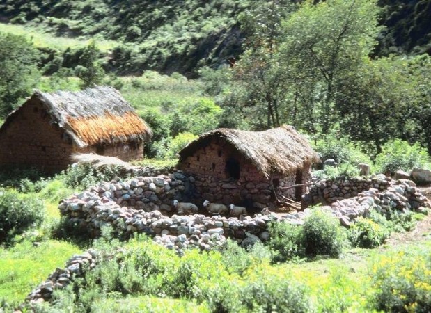Visit traditional villages on the Lares trek